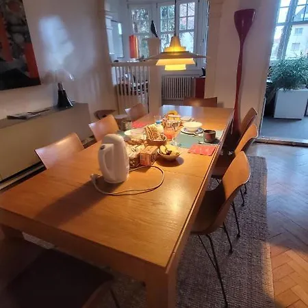 50m2 Au Bord De L'eau A Bed and breakfast *