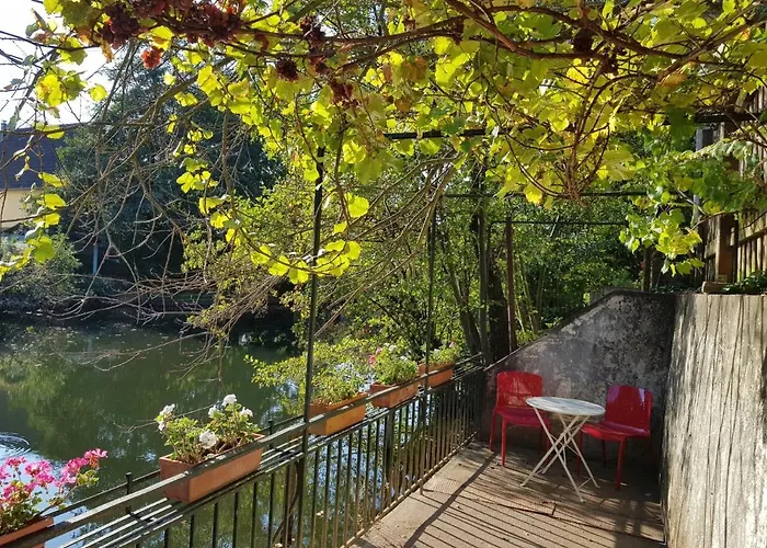 50m2 Au Bord De L'eau A Bed & Breakfast Štrasburk