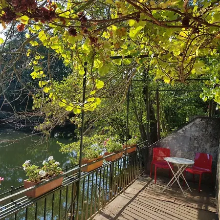 50m2 Au Bord De L'eau à Alojamento de Acomodação e Pequeno-almoço Estrasburgo